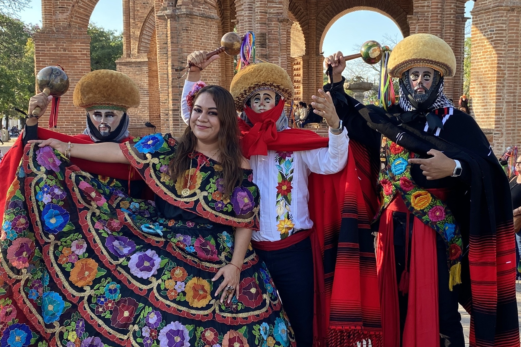 Costumes colorés de Chiapa de Corzo